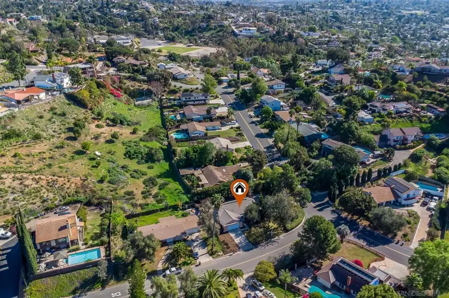 4307 Macronald Dr, La Mesa, CA 91941 - Image #2