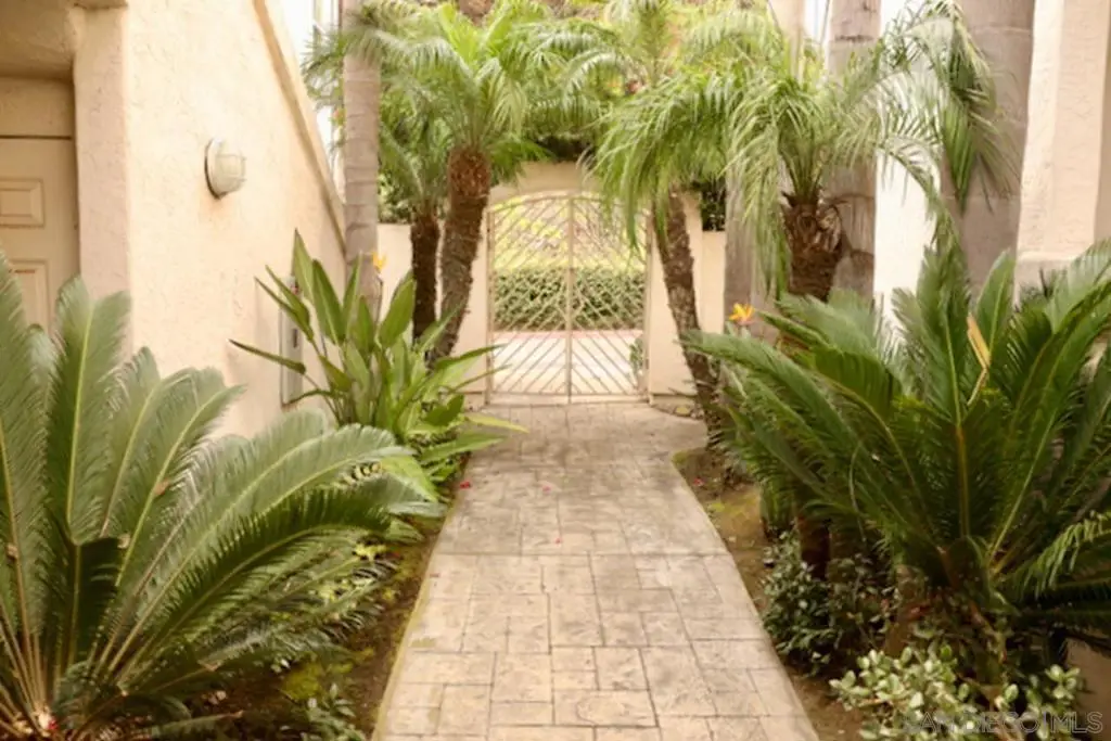 2862 Torrey Pines Rd, La Jolla, CA 92037 - #1