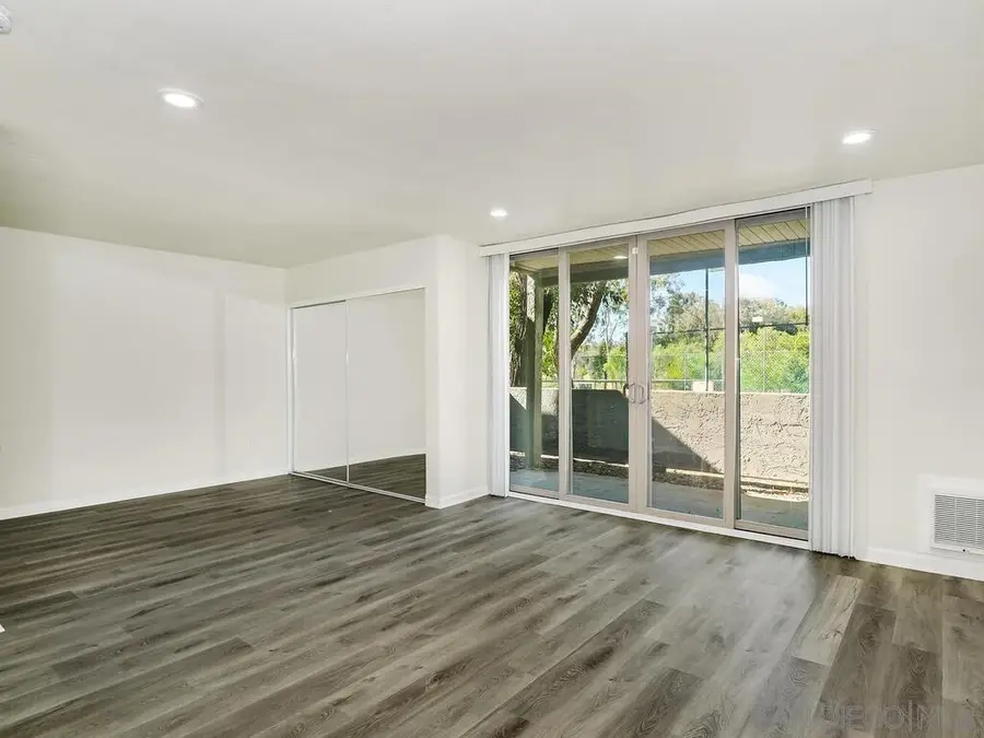 1350 N Escondido Blvd #7, Escondido, CA 92026 - #3