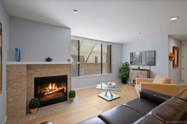 4082 Albatross St #3, San Diego, CA 92103