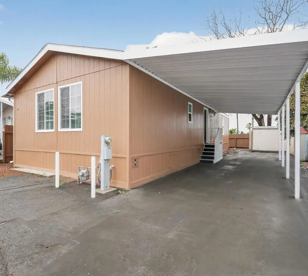 220 Camino Corto #SPC 100, Vista, CA 92083 - #1