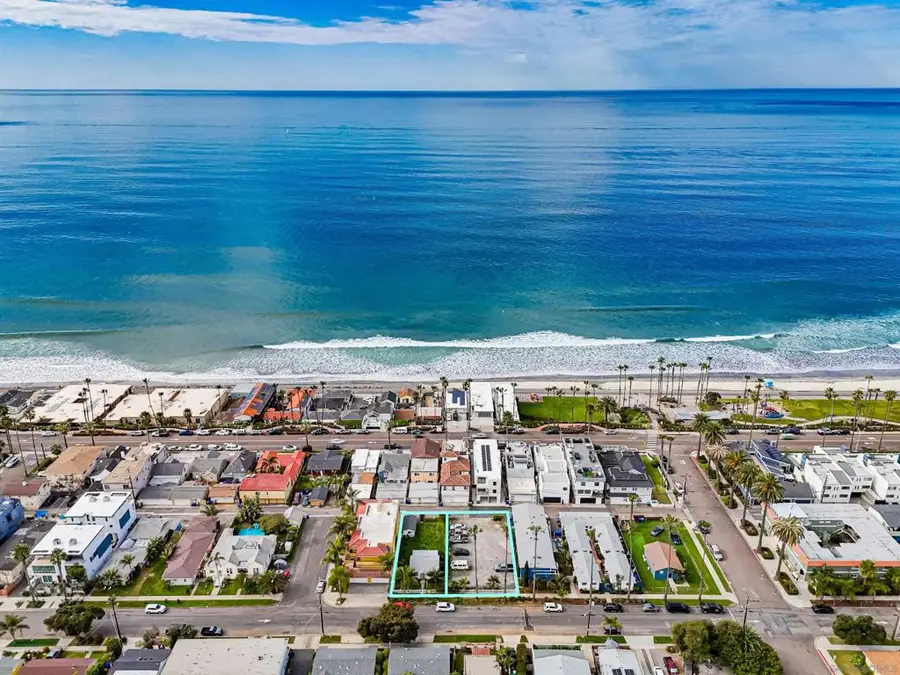 215 S Myers St, Oceanside, CA 92054 - #3