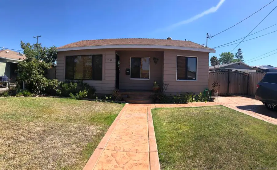 7587 Roosevelt Ave, Lemon Grove, CA 91945 - #2