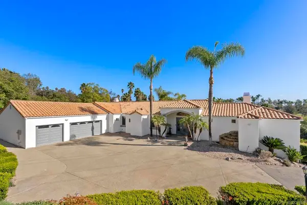 2821 Summit Drive, Escondido, CA 92025