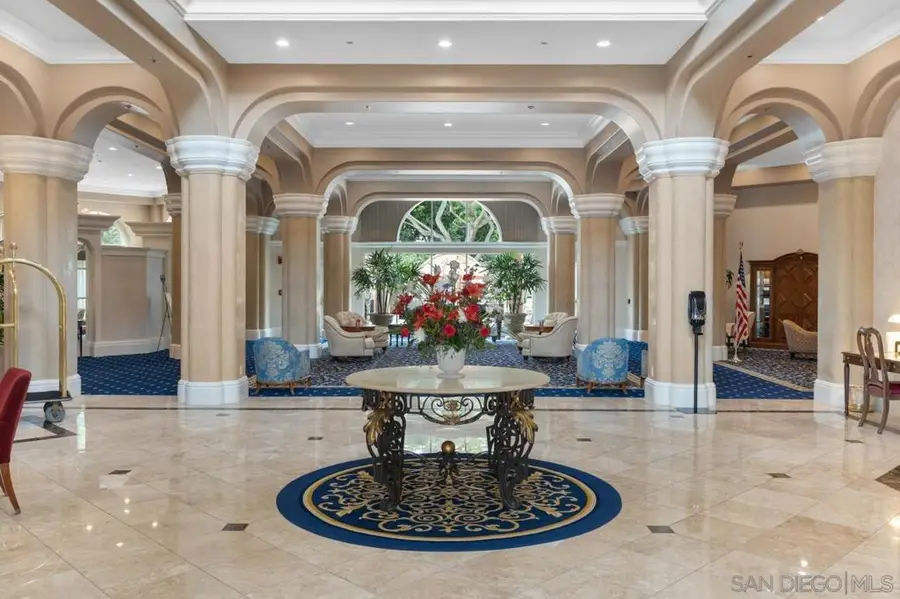 3890 Nobel Dr. #306, San Diego, CA 92122 - #3