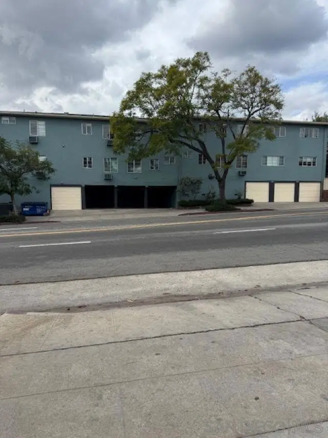 4501 Finley Ave #4, Los Angeles, CA 90027 - #2