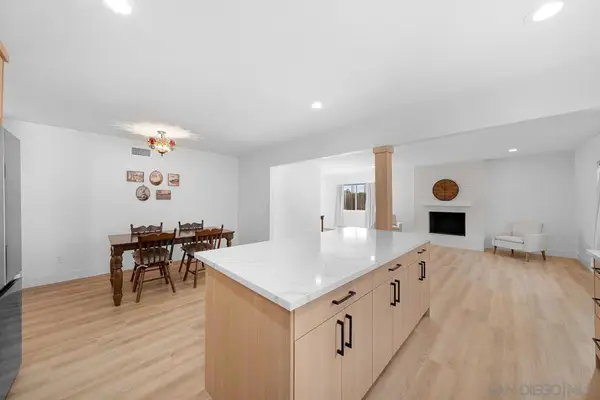 8695 Lepus Rd, San Diego, CA 92126