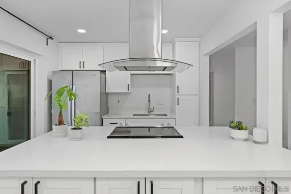 3230 Ashford Street #B, San Diego, CA 92111