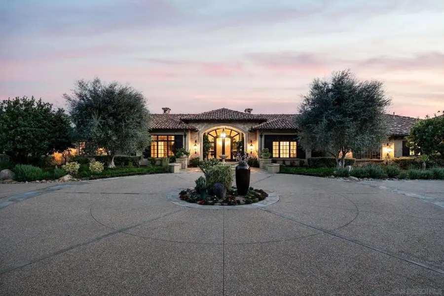 6565 Calle Reina, Rancho Santa Fe, CA 92067 - #2