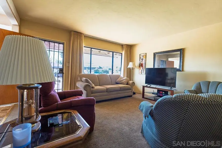 2868 Wyandotte Ave, San Diego, CA 92117 - #3