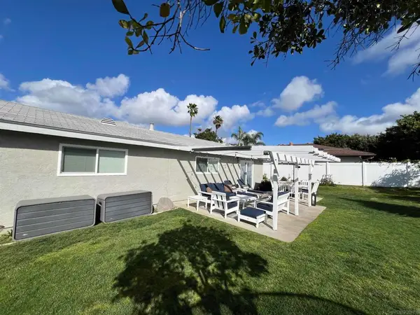 Address Withheld By Seller, Oceanside, CA 92057