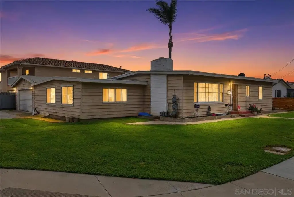 1053 Emory St, Imperial Beach, CA 91932 - #1