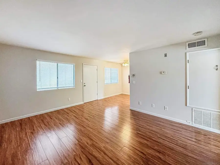 4240 Menlo Ave #9, San Diego, CA 92115 - #2