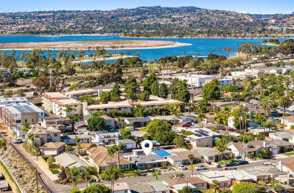 1426 Morenci St, San Diego, CA 92110 - #1