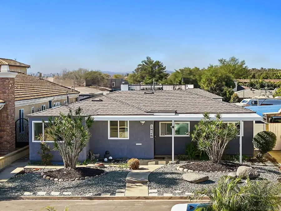 1426 Morenci St, San Diego, CA 92110 - #2