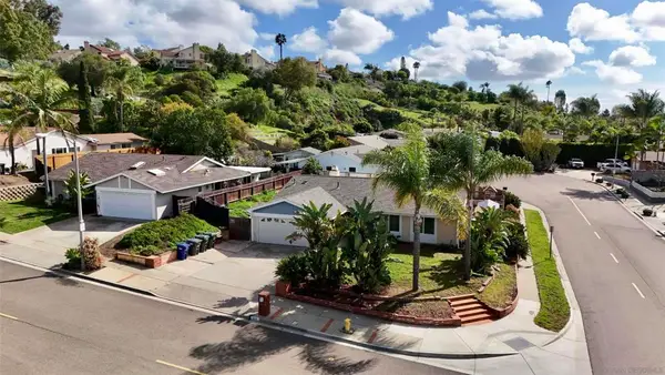 405 Joann Circle, Vista, CA 92084