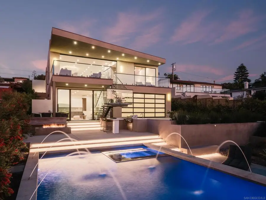 147 S Rios Ave, Solana Beach, CA 92075 - #2