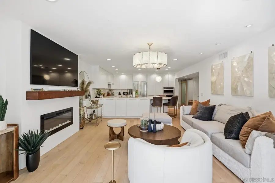 1155 Star Park Circle #1D, Coronado, CA 92118 - #2