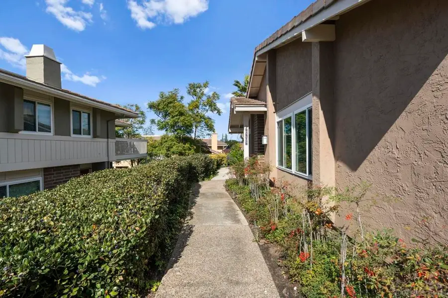 17476 Fairlie Rd, San Diego, CA 92128 - #2