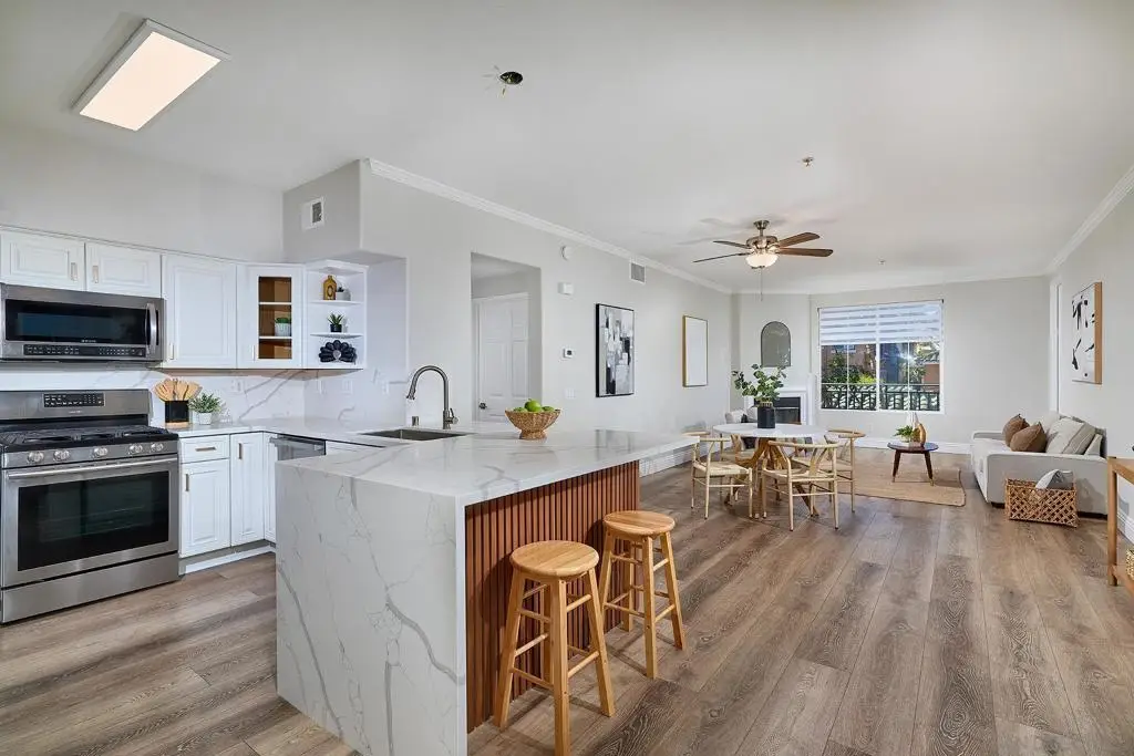 12374 Carmel Country Rd #208, San Diego, CA 92130 - #1