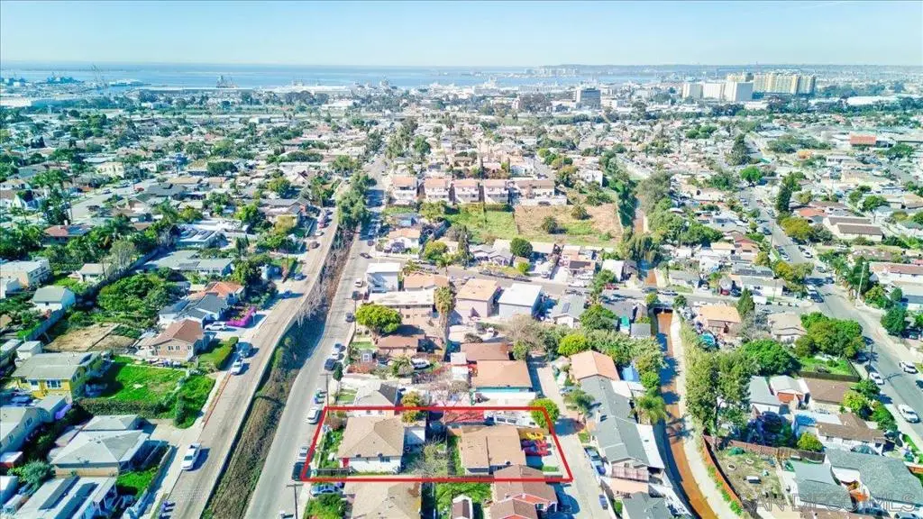 4250 Division, San Diego, CA 92113 - #1
