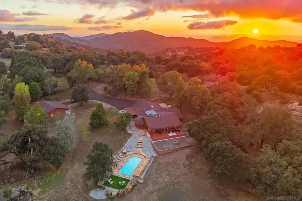 3280 Black Oak Lane, Julian, CA 92036