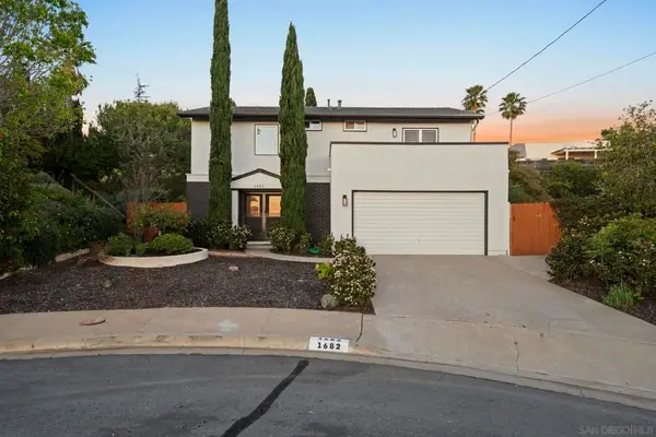 1682 Saddlehorn Dr, San Marcos, CA 92069