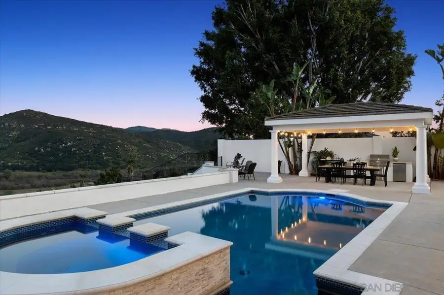 2814 Paseo Del Sol, Escondido, CA 92025 - #3