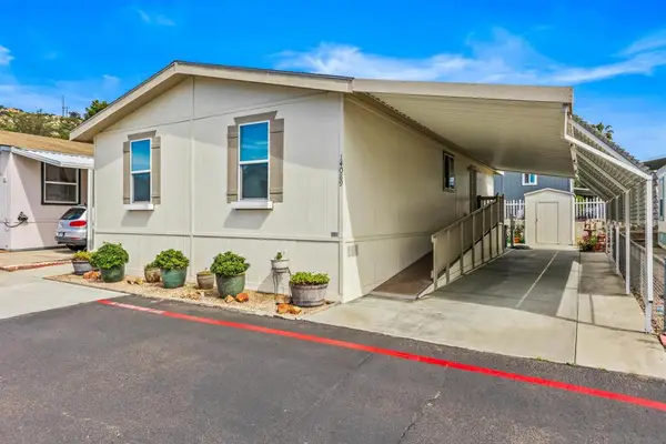 14089 Pomegranate Ave #214, Poway, CA 92064