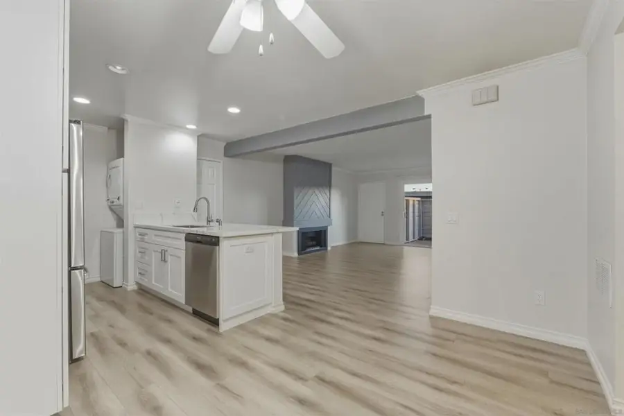 9229 Village Glen Dr #136, San Diego, CA 92123 - #3