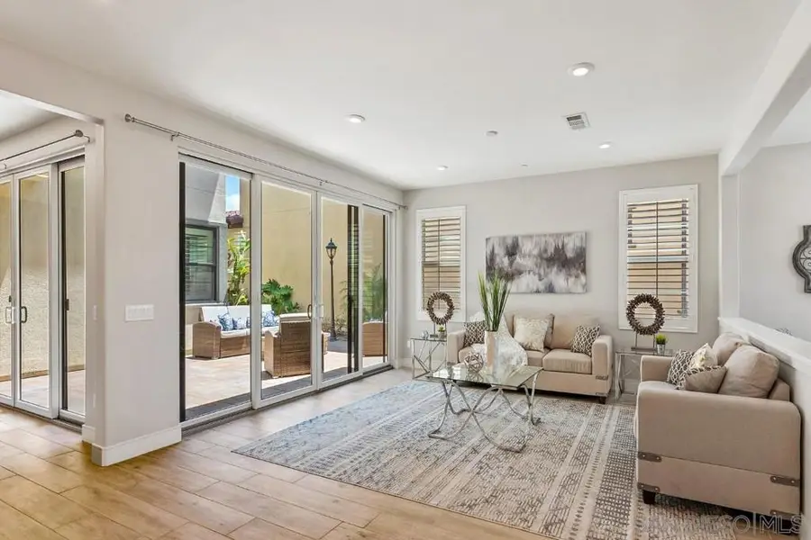 6761 Solterra Vista Parkway, San Diego, CA 92130 - #3