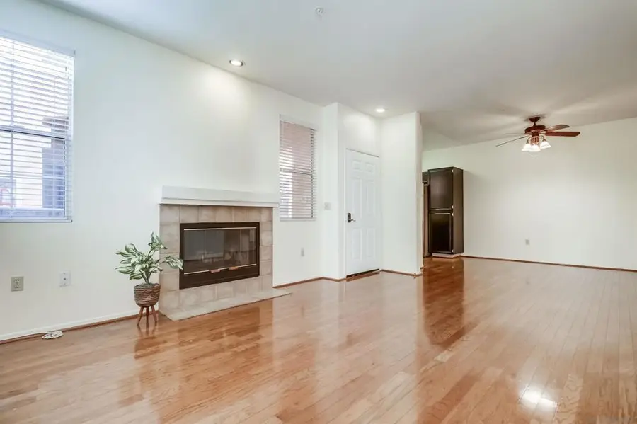 18736 Caminito Cantilena #194, San Diego, CA 92128 - #2