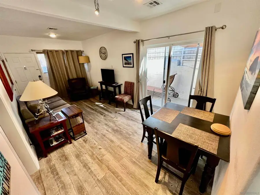 6628 La Jolla Blvd., La Jolla, CA 92037 - #3