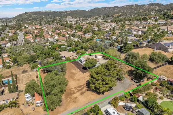 1940 W El Norte Parkway, Escondido, CA 92026