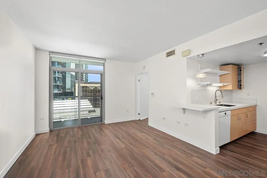 425 W Beech Street #721, San Diego, CA 92101 - #3