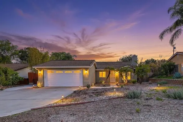 3529 La Mirada Dr, San Marcos, CA 92078