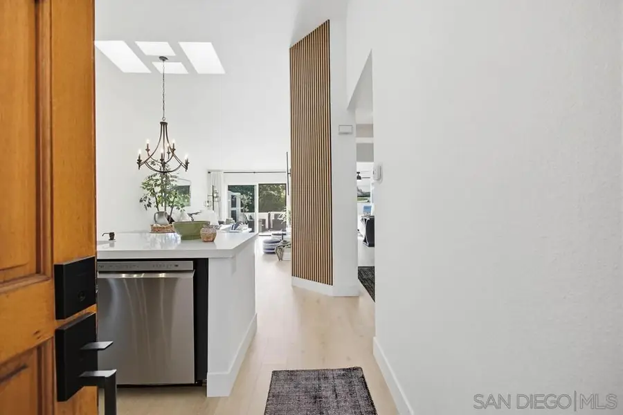 12795 Via Moura, San Diego, CA 92128 - #3