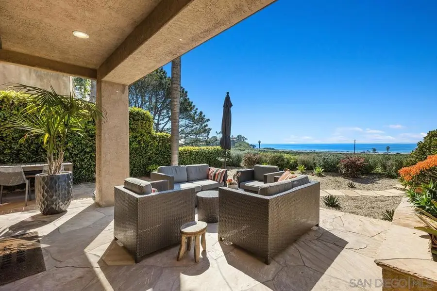 849 N Rios Ave, Solana Beach, CA 92075 - #2