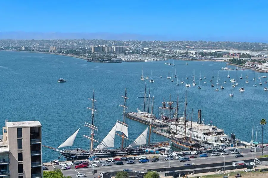 1325 Pacific Hwy #2206, San Diego, CA 92101 - #2