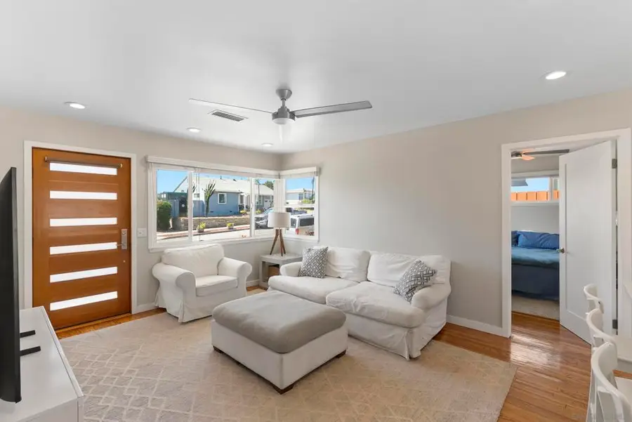 3635 Tomahawk, San Diego, CA 92117 - #3