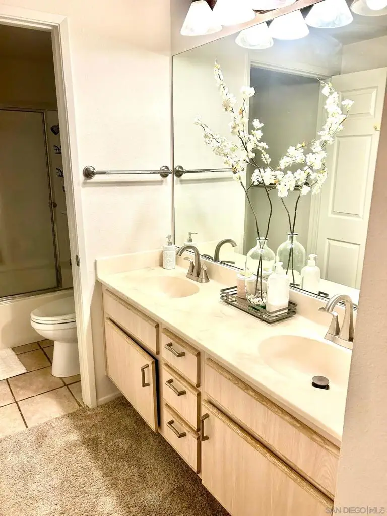 640 Camino De La Reina #1405, San Diego, CA 92108 - #1