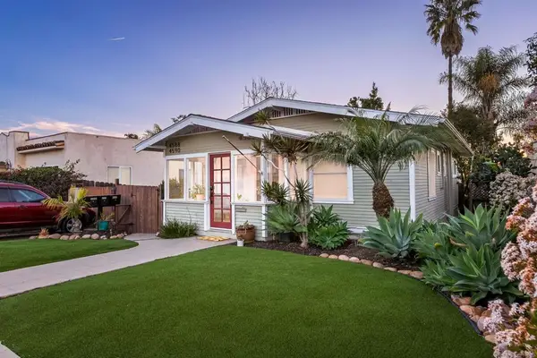 4586 Arizona St, San Diego, CA 92116