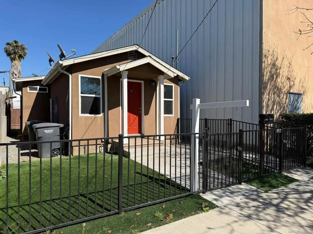 33 Hoover Ave, National City, CA 91950 - #1