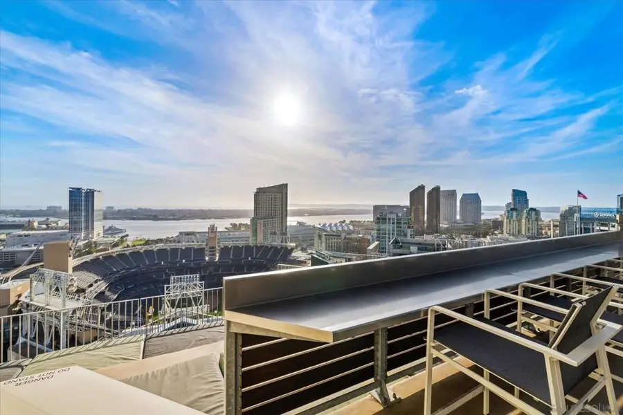 321 10th Ave #207, San Diego, CA 92101 - #3