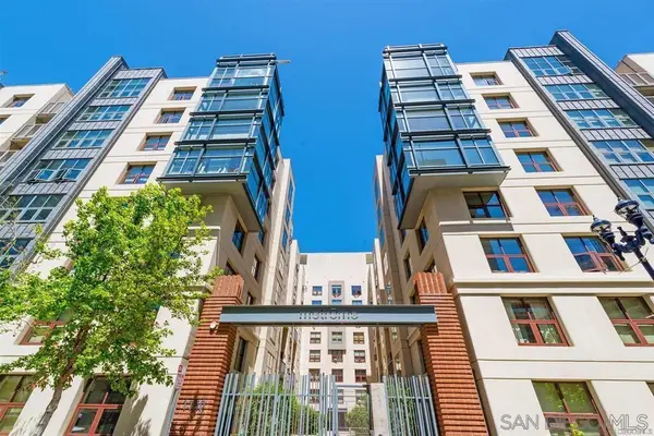 1150 J St #415, San Diego, CA 92101