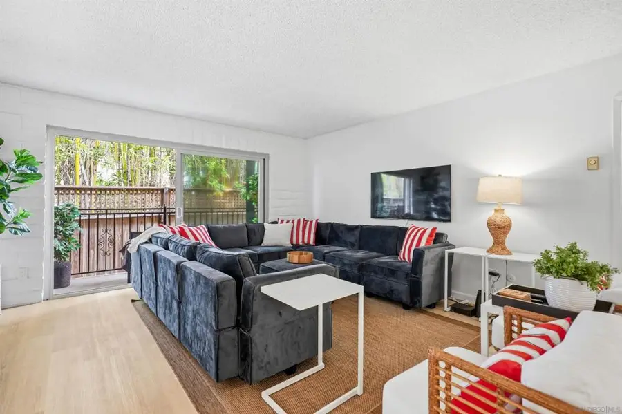 933 D Avenue, Coronado, CA 92118 - #3