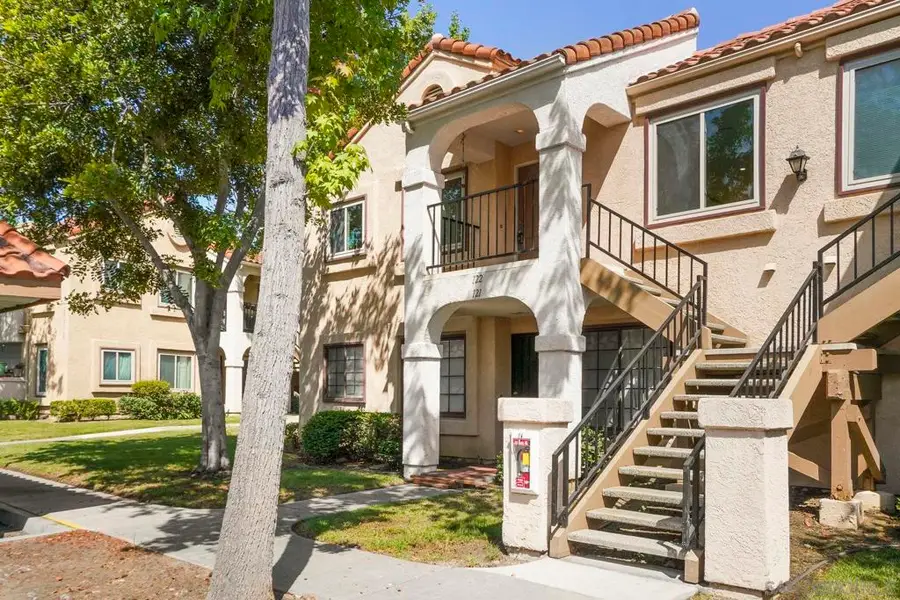 10668 Dabney Dr #122, San Diego, CA 92126 - #2