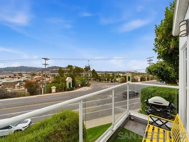 317 Arcaro Ln, Solana Beach, CA 92075 - #2