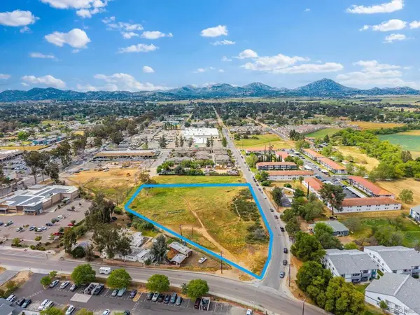 125 N Ramona St, Ramona, CA 92065