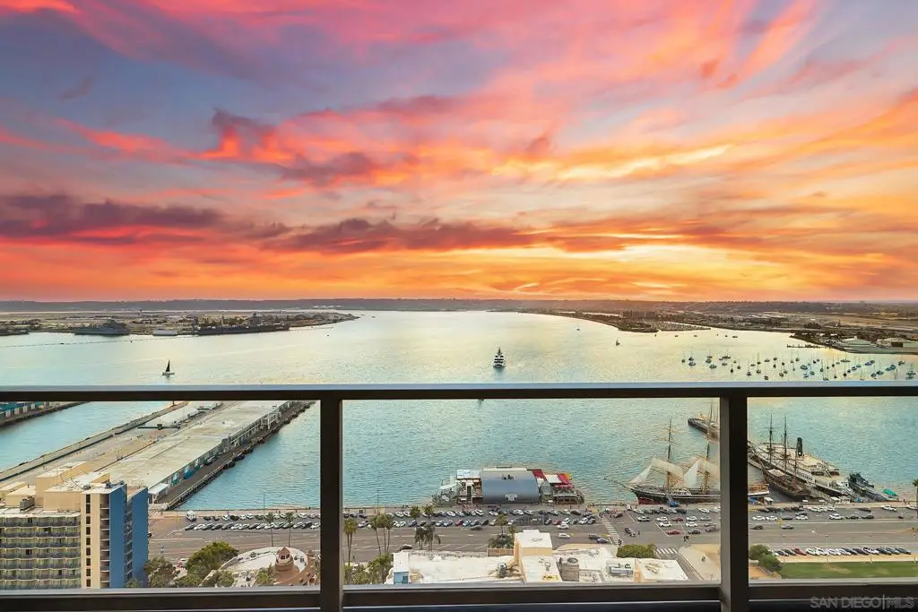 1325 Pacific Hwy #3301, San Diego, CA 92101 - #1